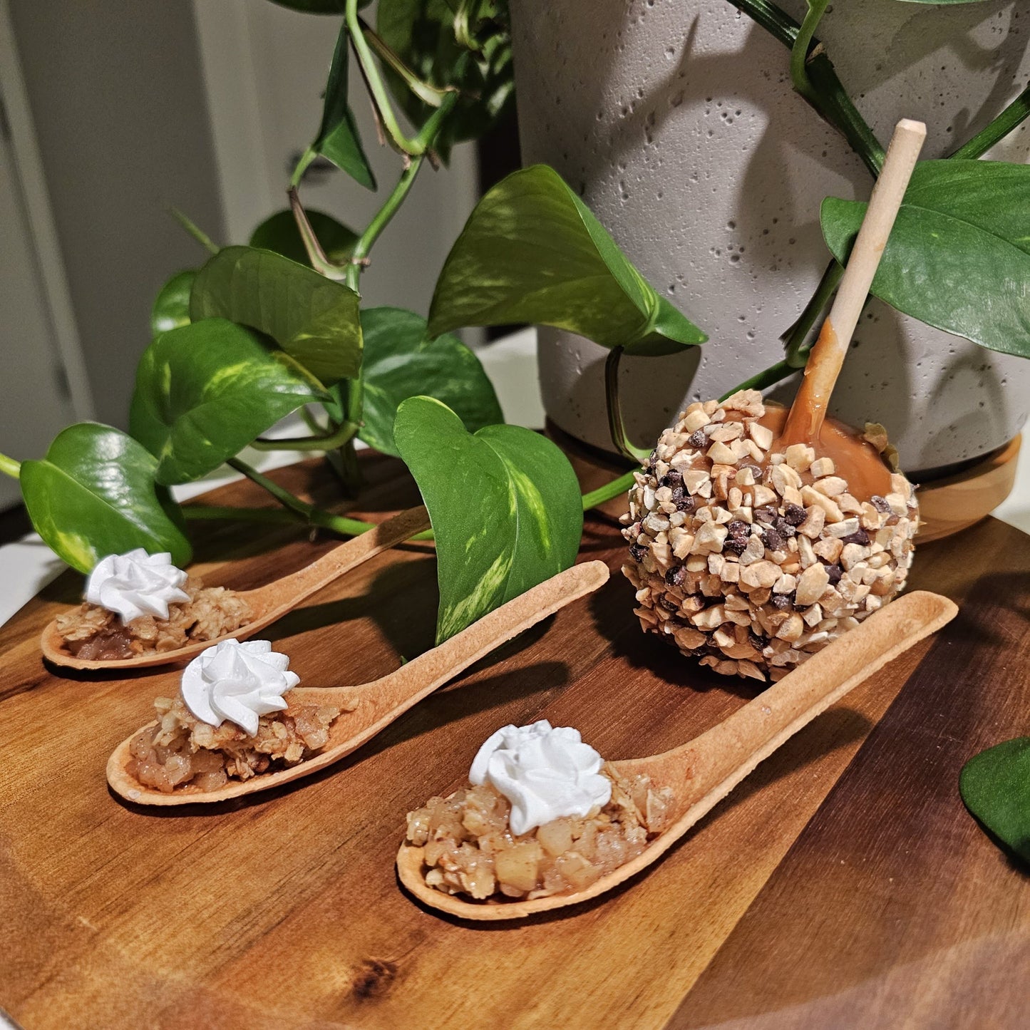 Miniature Size Edible Spoon